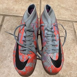 Nike mercurial cleats